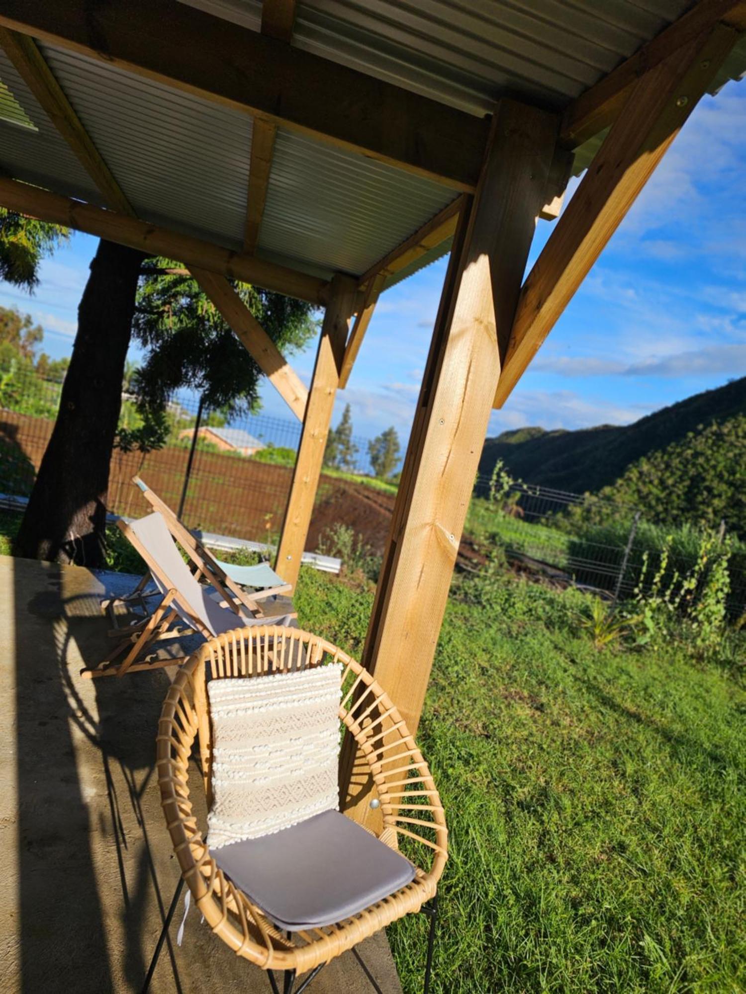 Au Coeur Des Plantations Guest House La Possession Luaran gambar