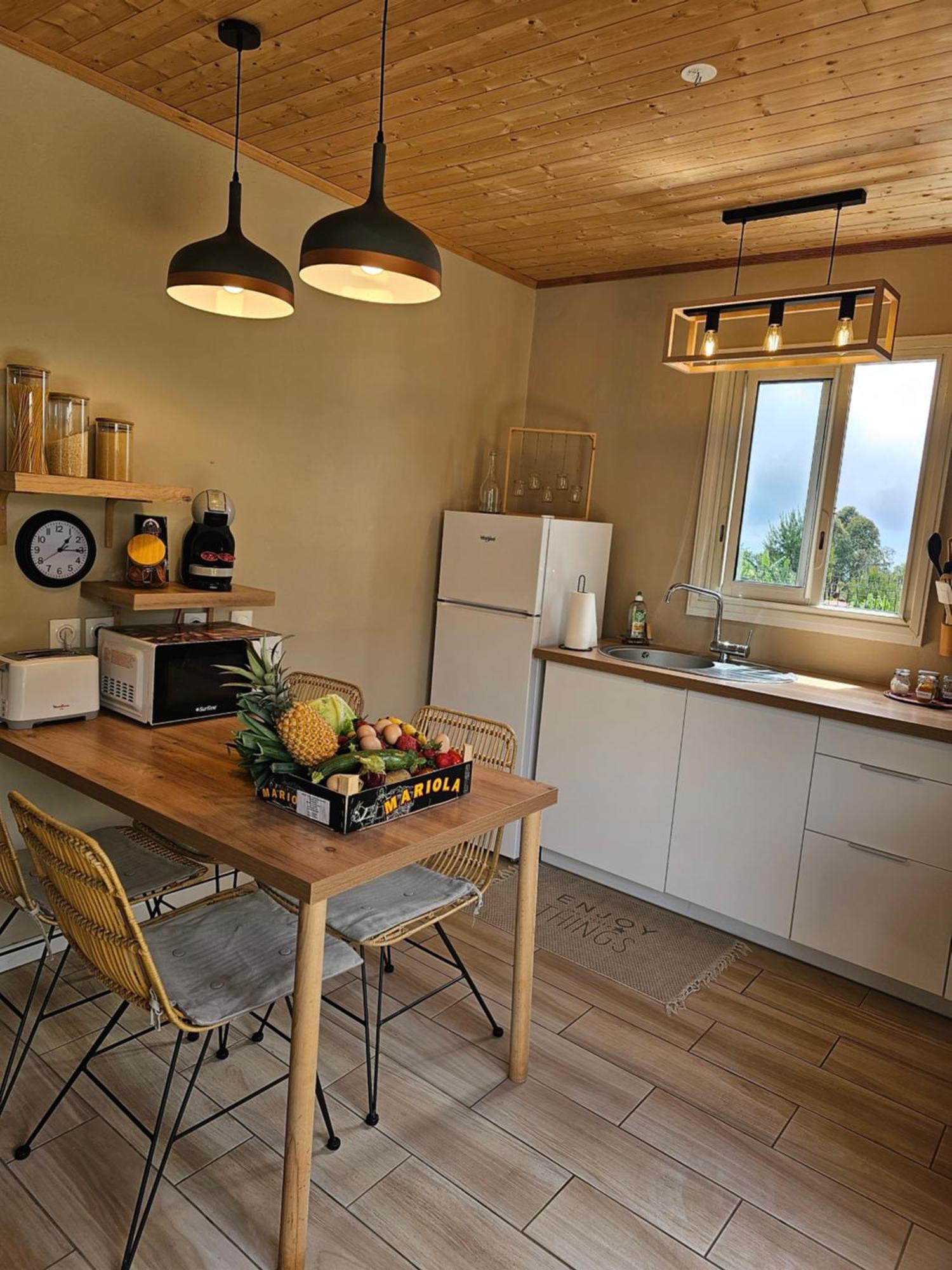 Au Coeur Des Plantations Guest House La Possession Luaran gambar