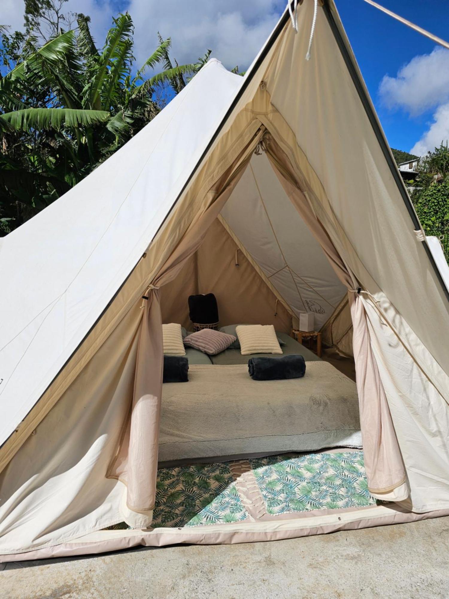 Au Coeur Des Plantations Guest House La Possession Luaran gambar